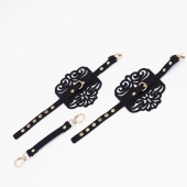 Черный фигурные оковы с золотистой фурнитурой - Crazy Handmade - купить с доставкой в Коврове