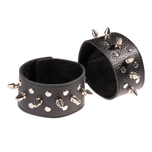 Чёрные напульсники с шипами и заклепками - Sitabella - купить с доставкой в Коврове