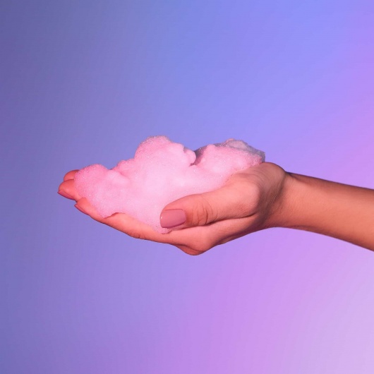 Массажная хрустящая пенка Tickle My Body Cherry Blossom с ароматом вишневого цвета - 150 мл. - Love to Love - купить с доставкой в Коврове