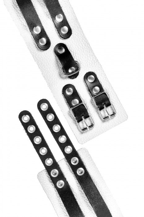 Бело-черные оковы с двумя ремешками и люверсами - Pecado - купить с доставкой в Коврове